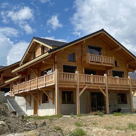 Appartement Lumineux Neuf Dans Bas De Chalet Le Douglas La Joue du Loup Dış mekan fotoğraf