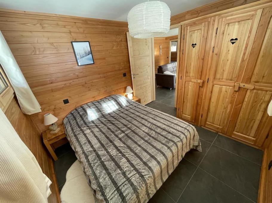Appartement Lumineux Neuf Dans Bas De Chalet Le Douglas La Joue du Loup Dış mekan fotoğraf